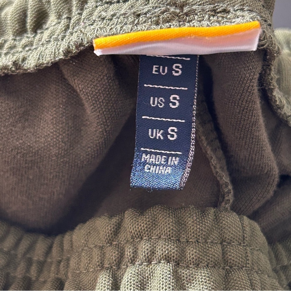 Ellesse Joggers Sweatpants Men's Size Small Green Olive Drawstring Elastic Waist - Picture 4 of 10